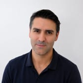 Dr. med. Valentin Balau, FEBO